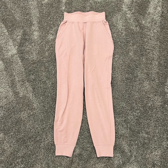 Lululemon Pink polka dot joggers - Picture 2 of 7